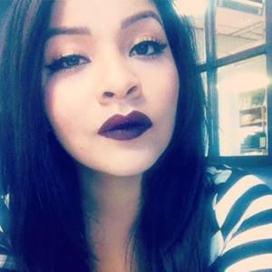 Meet your Posher, Jazmin